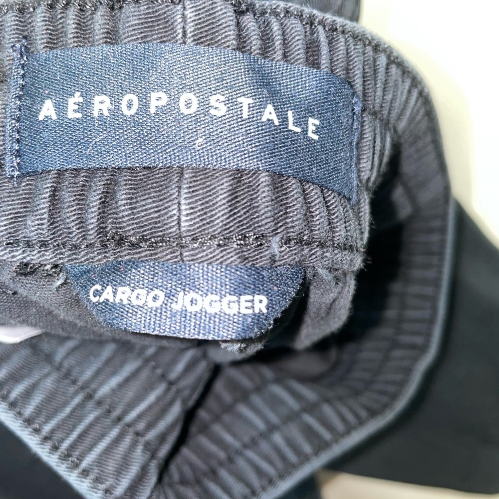 Aeropostale Men's Dark Gray Cargo Jogger Pants